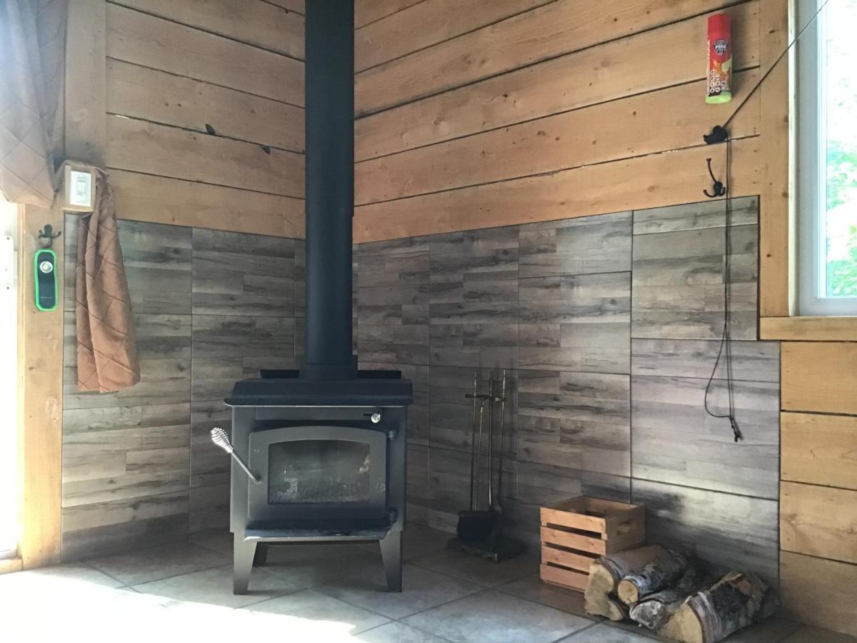 Lodge Nature Laurentides Val-des-Lacs Extérieur photo